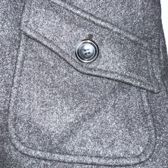 Guess size M charcoal gray wool blend double breasted mid length lined Pea Coat - Picture 14 of 16